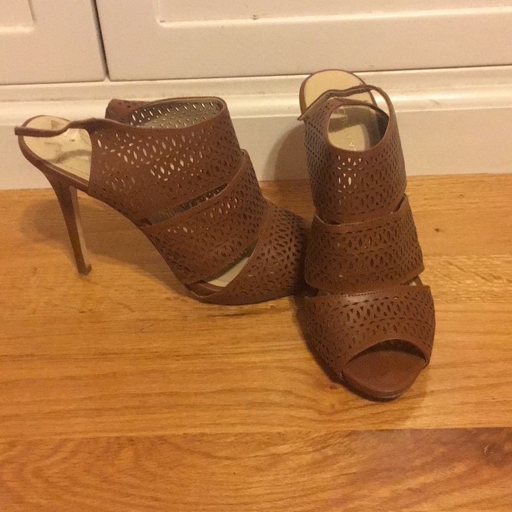 BCBG heels